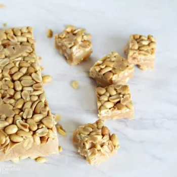 Payday Peanut Bites | No Bake easy to make peanut butter peanut bites. Payday candy bar copycat from TodaysCreativeLife.com