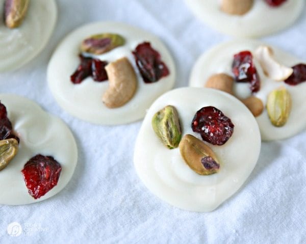 White Chocolate Nutty Fruit Bites | Easy to make candy | Holiday candy making | White Chocolate Bark bites | TodaysCreativeLIfe.com