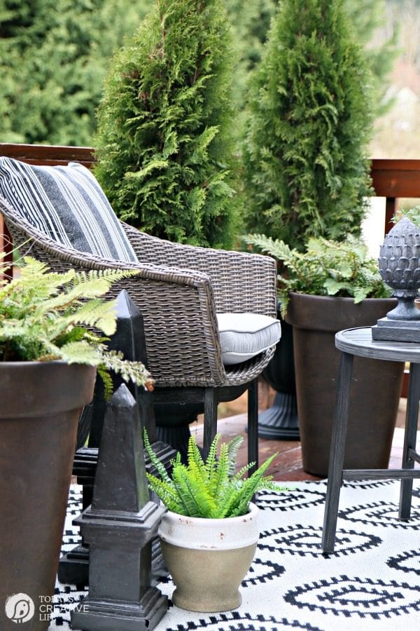  an outdoor patio refreshed with easy patio decorating ideas