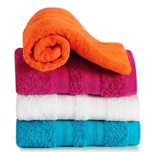How to Care for Bath Towels | How to Wash, Dry and take care of bath towels. How to keep them new for longer. How to keep towels fluffy | how to keep towels smelling fresh. Get rid of musty smelling towels | Get rid of mildew | TodaysCreativeLife.com
