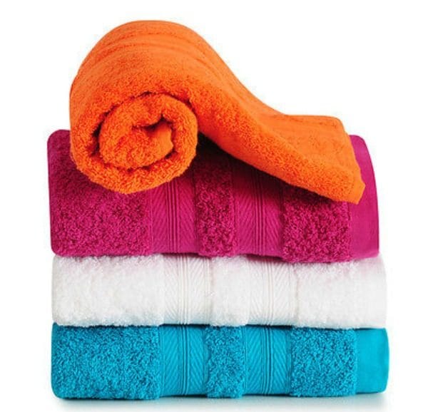 Martha Stewart's 'Incredibly Soft' Bath Towels Are on Sale at