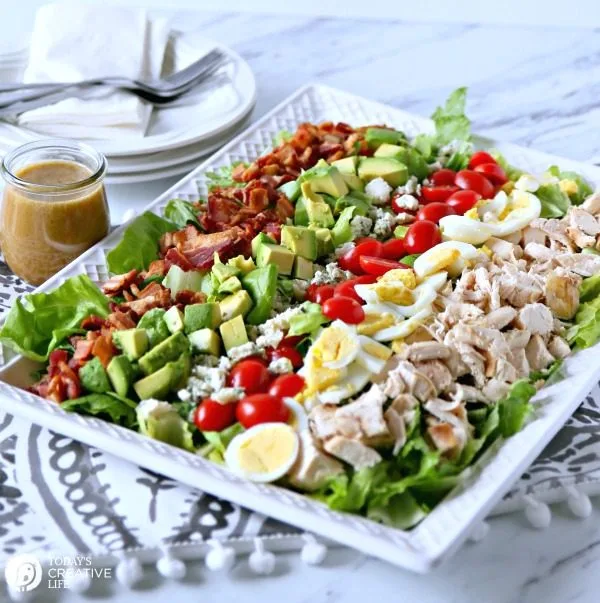 Cobb Salad Recipe | Easy to make Cobb Salad | Chicken, Hard Boiled Eggs, Tomatoes, Bleu Cheese, Avocado, Bacon and Lettuce | Easy Fresh Dinner Ideas | TodaysCreativeLife.com