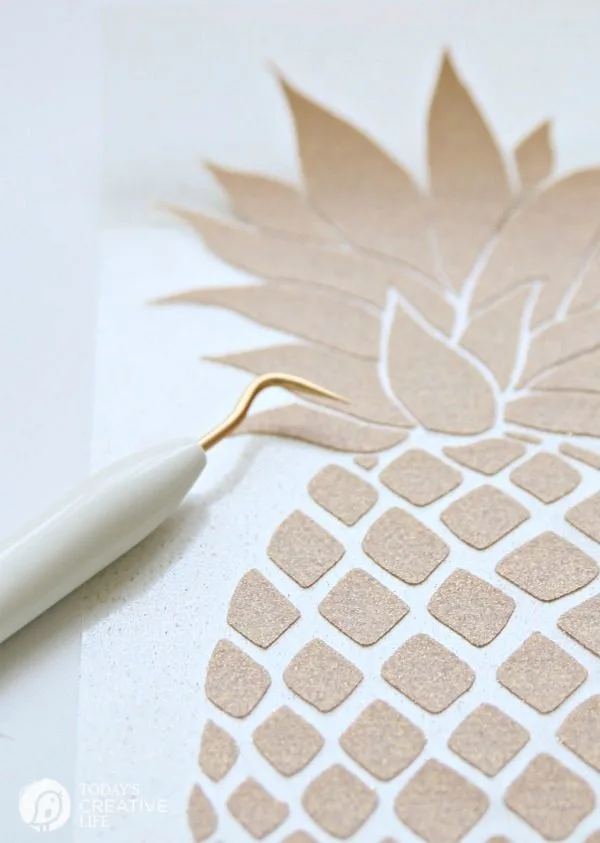 Cricut Explore Air 2 Home Decor Ideas - Martha Stewart Collection | Create Easy DIY Home Decor | Pineapple Design, Gold Glitter Iron-on using the EasyPress | TodaysCreativeLife.com