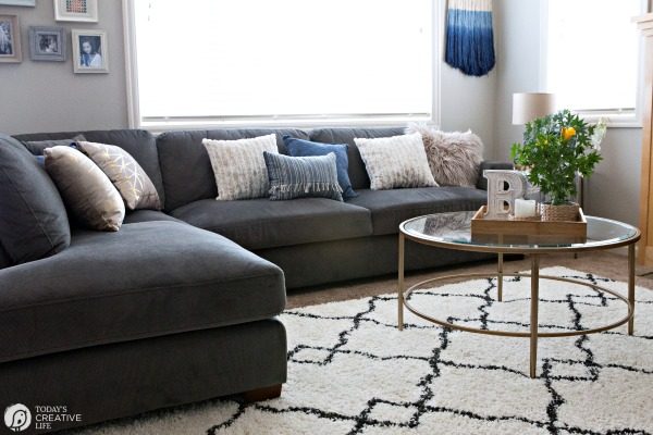 Family Room Ideas on a Budget | BEFORE and after living room decorating ideas | Room makeover decor | redecorating your home on a budget | TodaysCreativeLife.com