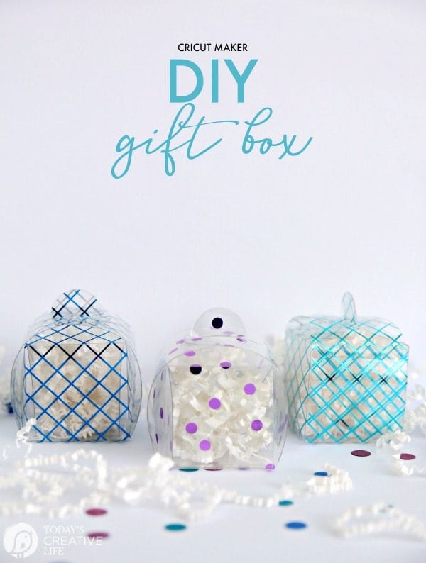 Cricut Scoring Wheel DIY Gift Box | How to make a gift box | Cricut Projects | Scoring Wheel Ideas | TodaysCreativelife.com