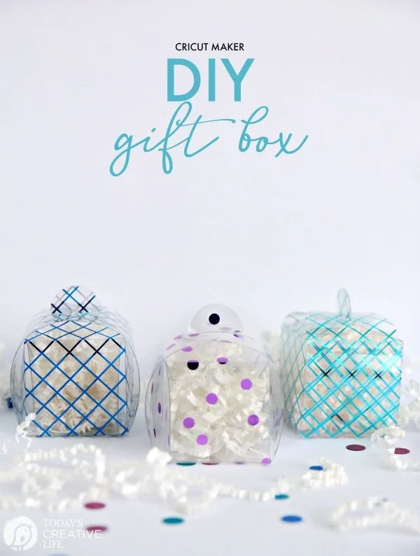 Cricut Scoring Wheel DIY Gift Box | How to make a gift box | Cricut Projects | Scoring Wheel Ideas | TodaysCreativelife.com