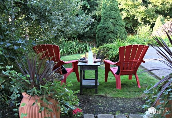 Simple lawn online chairs