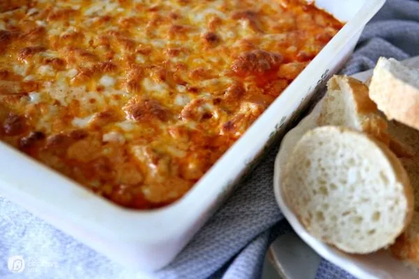 Buffalo Chicken Dip Recipe | TodaysCreativeLIfe.com