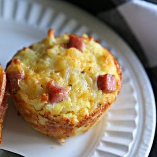 Hash Brown Ham and Cheese Egg Cups | Easy grab and go Breakfast recipe ideas | back to school recipes | high protein | TodaysCreativelife.com