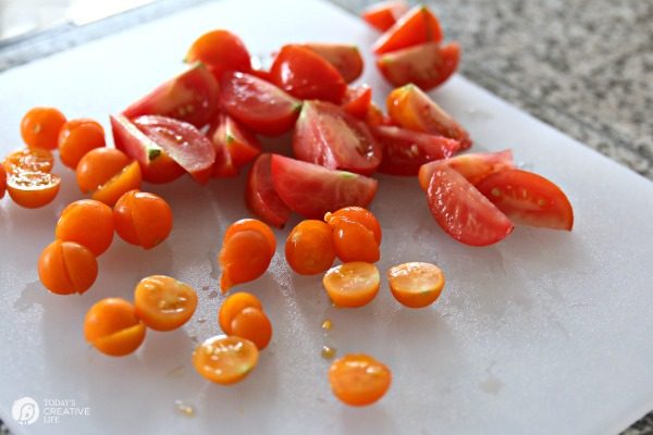 Fresh Garden Tomatoes | TodaysCreativeLife.com