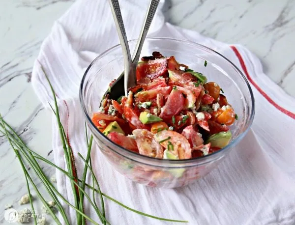 Tomato Avocado Salad with Bacon and Blue Cheese Recipe | TodaysCreativeLife.com