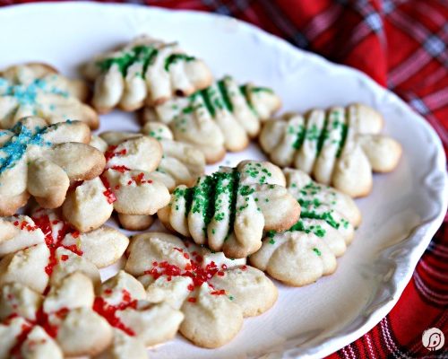 Cream Cheese Spritz Cookie Recipe | Holiday Cookies | TodaysCreativeLife.com
