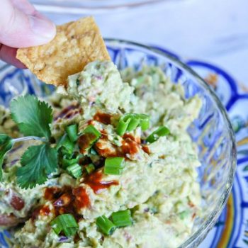 Chipotle Pepper Guacamole Recipe | Football Food | Game Day Food | TodaysCreativeLife.com
