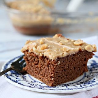 Chocolate Peanut Butter Sheet Cake | TodaysCreativeLife.com