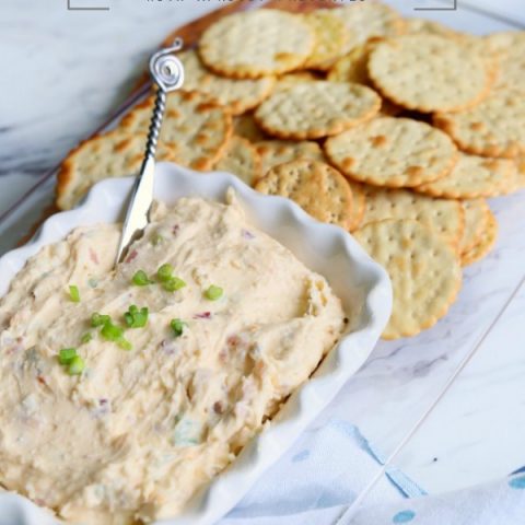 Garlic Onion Cream Cheese Spread | With apricot preserves for a sweet and savory taste. Easy appetizer recipe ideas | Party dip recipes | Game Day Food | TodaysCreativeLIfe.com