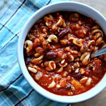 Copy Cat Slow Cooker Pasta Fagioli Soup | Olive Garden Copy Cat Recipe | Homemade Soup | Crockpot Soup Recipe | TodaysCreativeLife.com