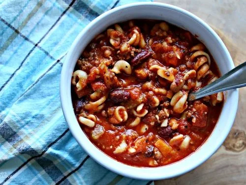 Copy Cat Slow Cooker Pasta Fagioli Soup | Olive Garden Copy Cat Recipe | Homemade Soup | Crockpot Soup Recipe | TodaysCreativeLife.com