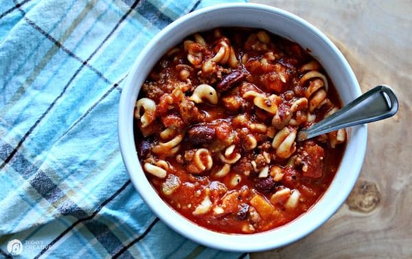 Copy Cat Slow Cooker Pasta Fagioli Soup | Olive Garden Copy Cat Recipe | Homemade Soup | Crockpot Soup Recipe | TodaysCreativeLife.com