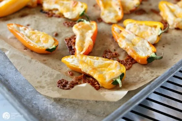 Stuffed Sweet Peppers | TodaysCreativeLife.com