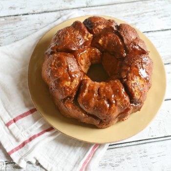 Butterscotch Pudding Monkey Bread Recipe | No Rise Recipe | TodaysCreativeLife.com