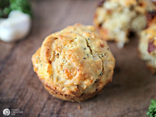 How to Make Savory Muffins | TodaysCreativeLife.com