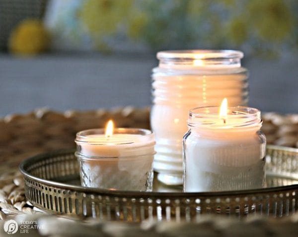 How to Make Natural Non-Toxic Candles | Made with soy wax, no lead wick and essential oils | TodaysCreativeLife.com