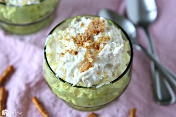 Pineapple Fluff with Pretzels | Salad, Dessert or Dip | todayscreativelife.com