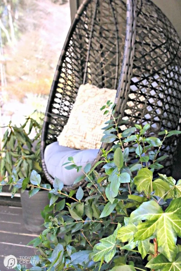 Hanging Wicker Egg Chair | Budget Friendly | TodaysCreativeLife.com