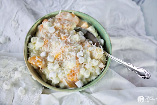 Easy to make Fruit Salad | TodaysCreativeLife.com