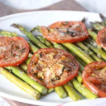 Tomato and asparagus side dish