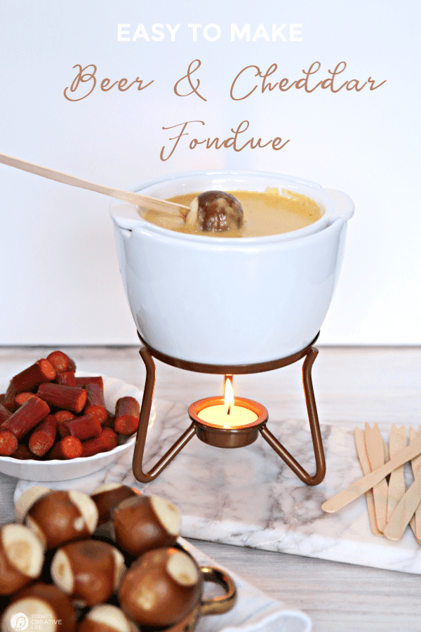 No Fondue Pot No Problem: Improvized Fondue Using Any Kind of Cheese