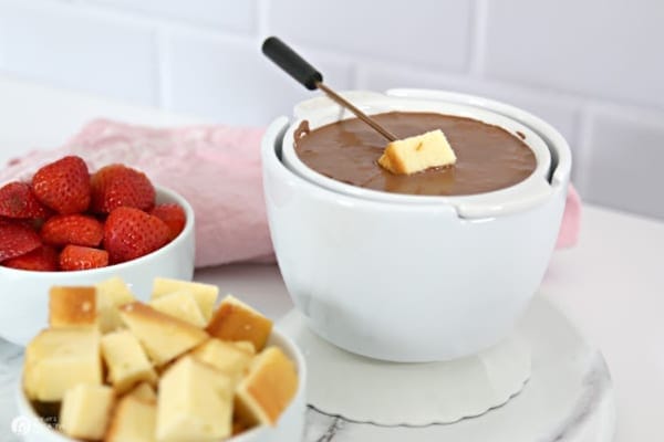 White bowl of chocolate fondue