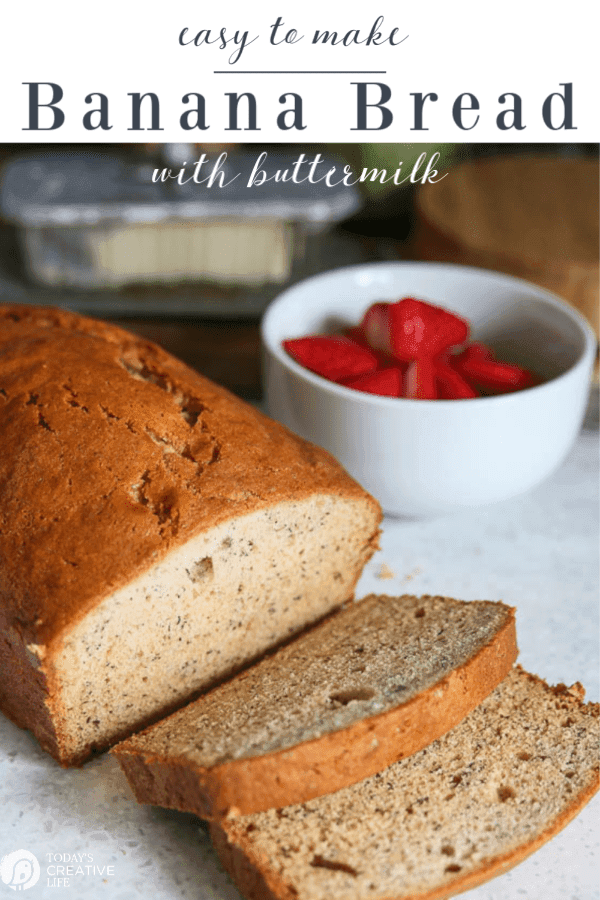 Banana bread loaf with slices