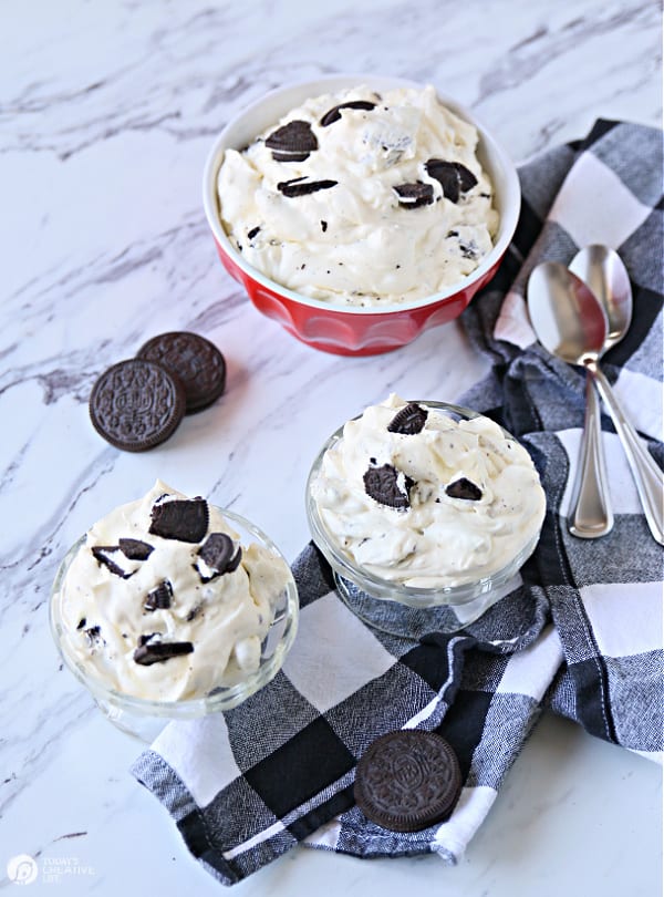 3 bowls of cookies and cream fluff dessert