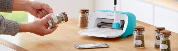 crafting with a cricut joy machine