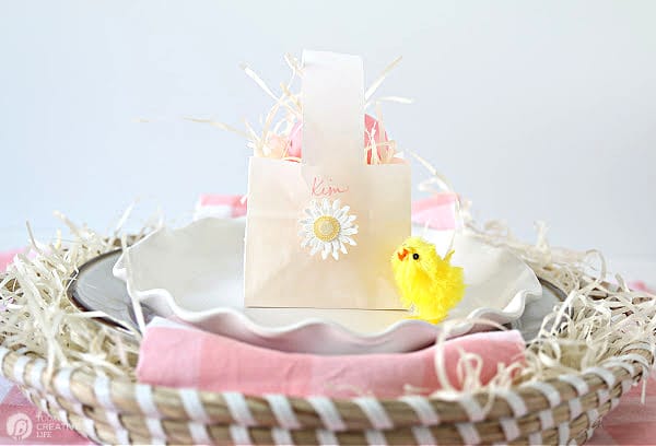 DIY Easter BAsket for place setting name tag