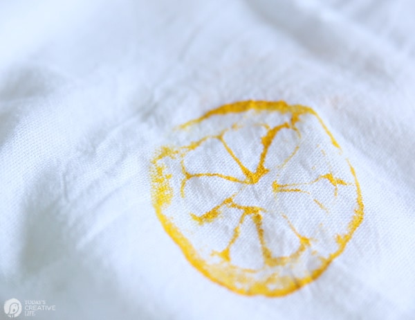 DIY Lemon Stamped Tea Towel imprint