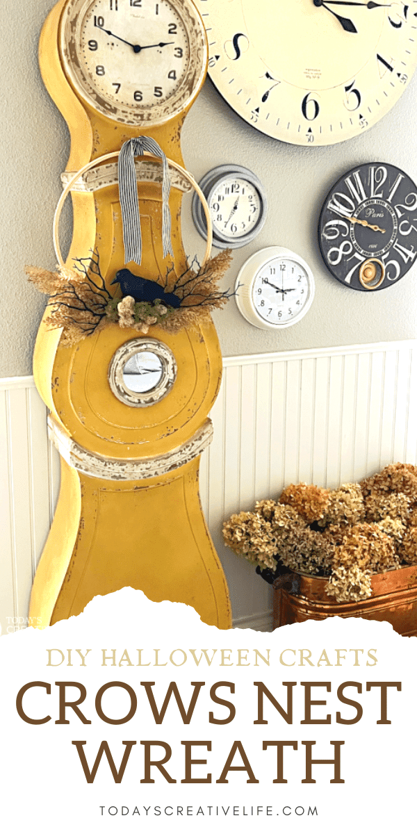 Halloween Decorations on a gold swedish clock. Halloween Door decor