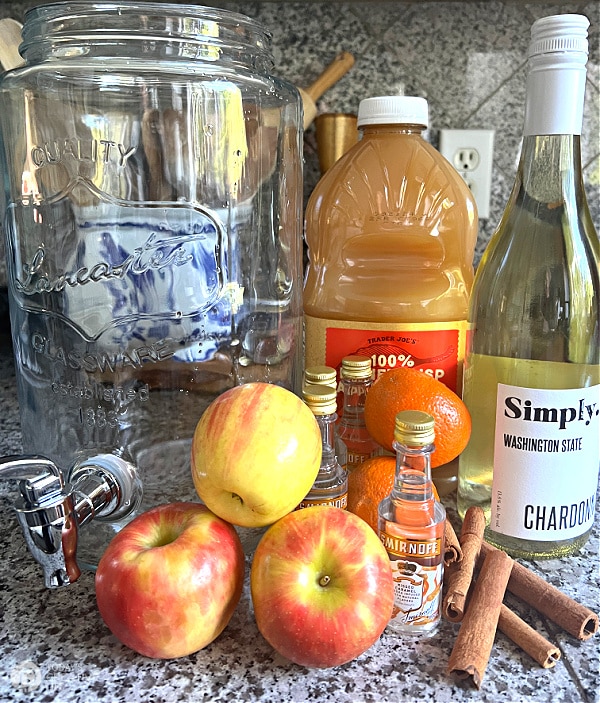 Ingredients for making Apple cider sangria with caramel vodka 