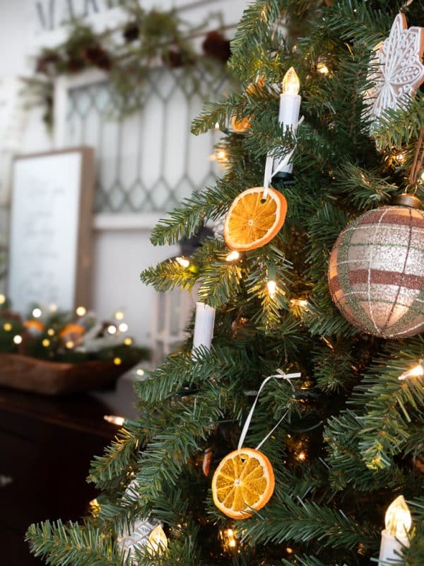 Dried orange slices as Christmas ornaments