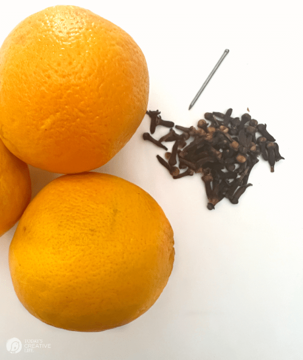 supplies for making orange clove pomanders