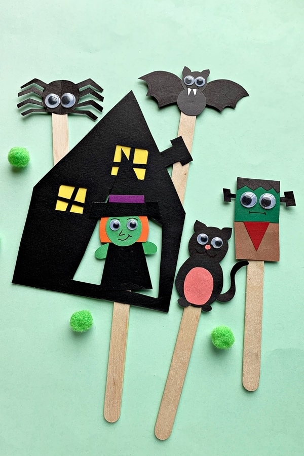 Adorable Halloween Puppets