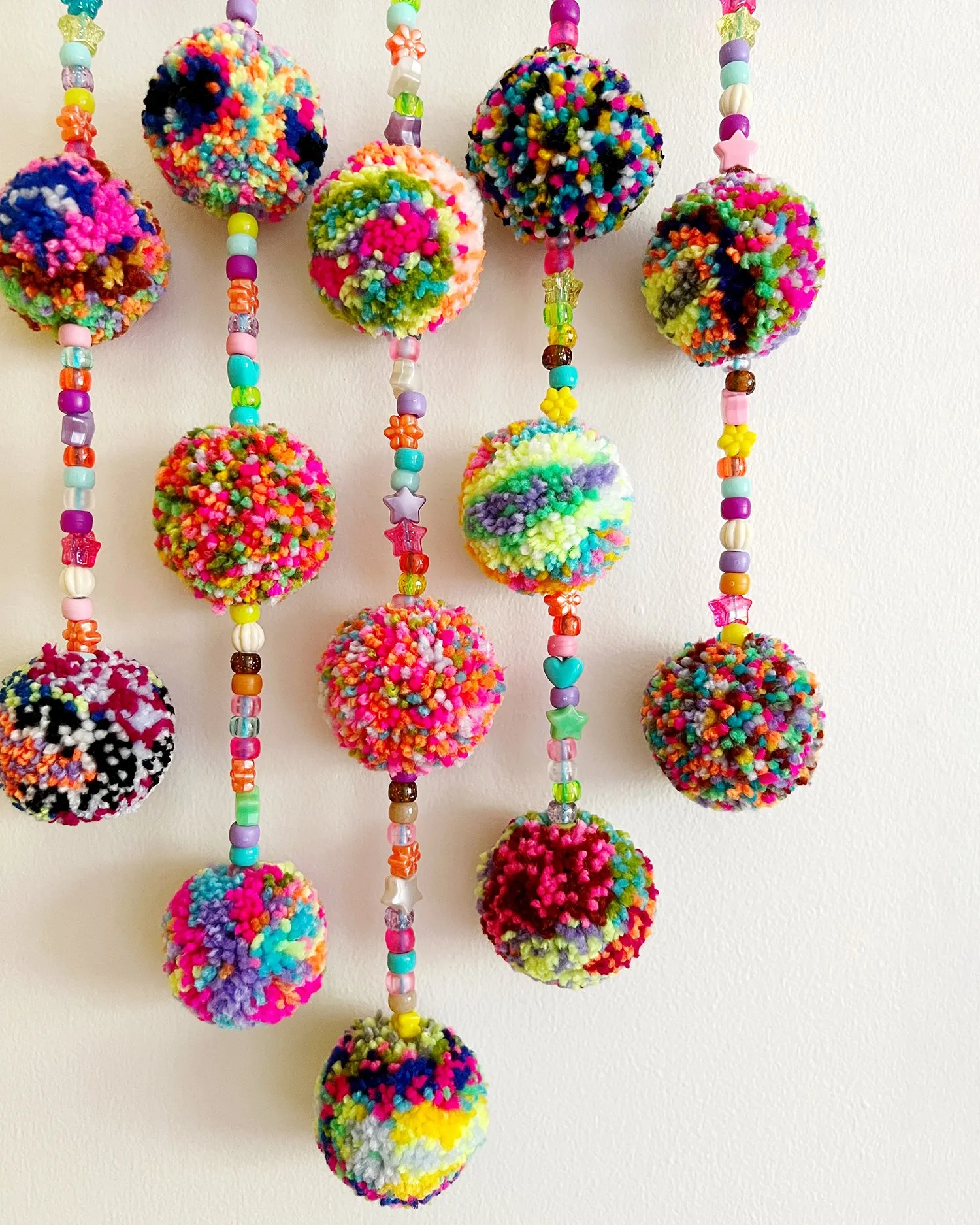 DIY Beaded Pom Pom Wall Hanging