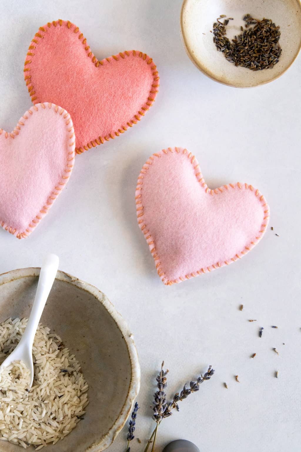 DIY Felt Heart Hand Warmers