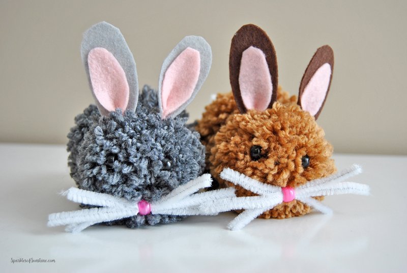 Pom Pom Easter Bunnies