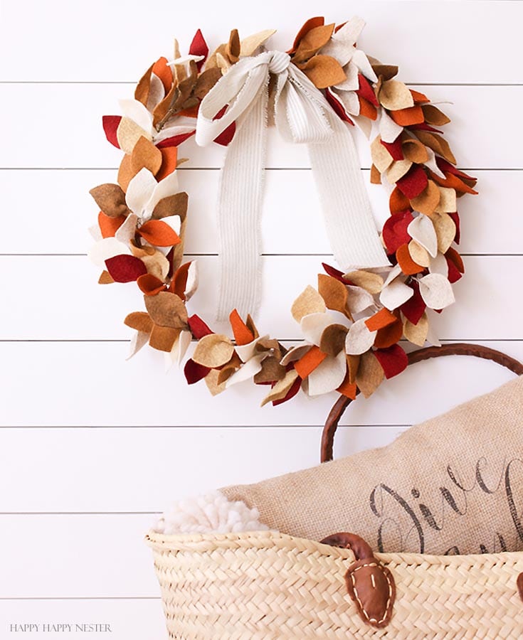 Beautiful Felt Leaf Wreath for Fall