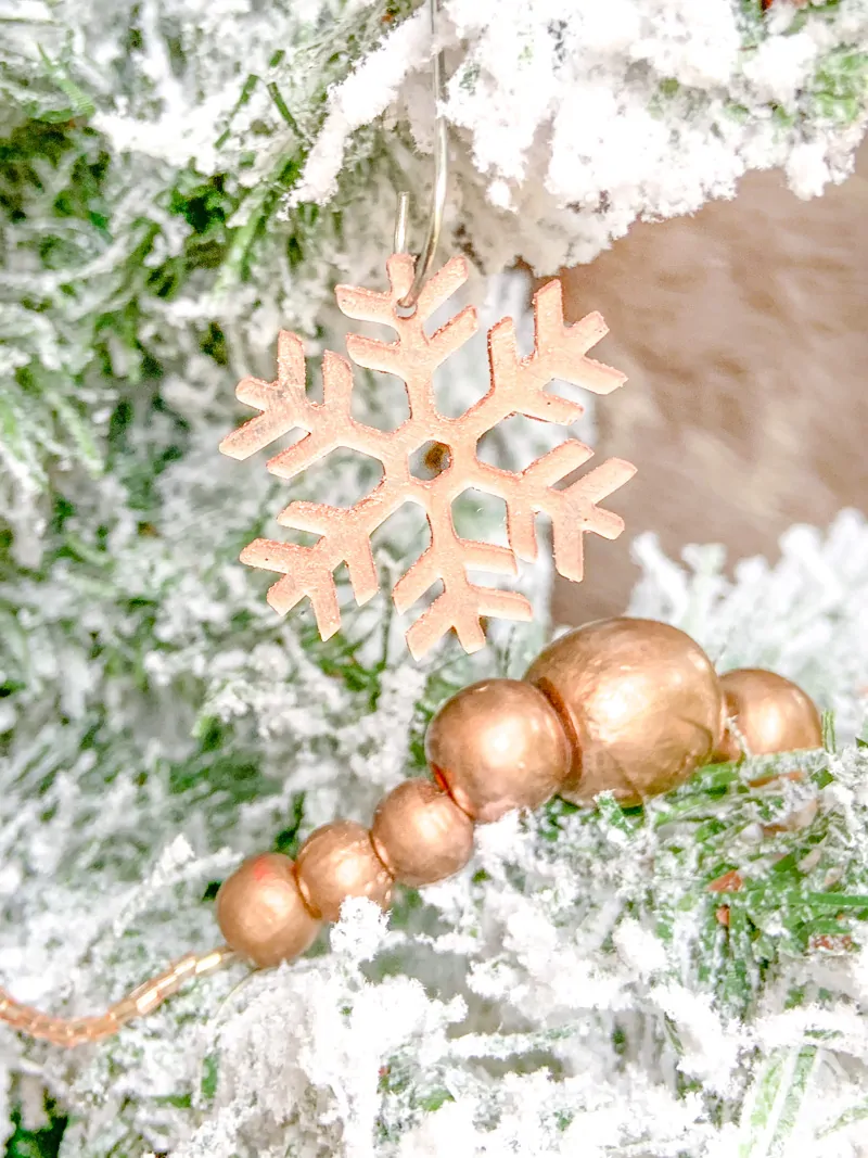 DIY Shrink Plastic Snowflake Ornaments